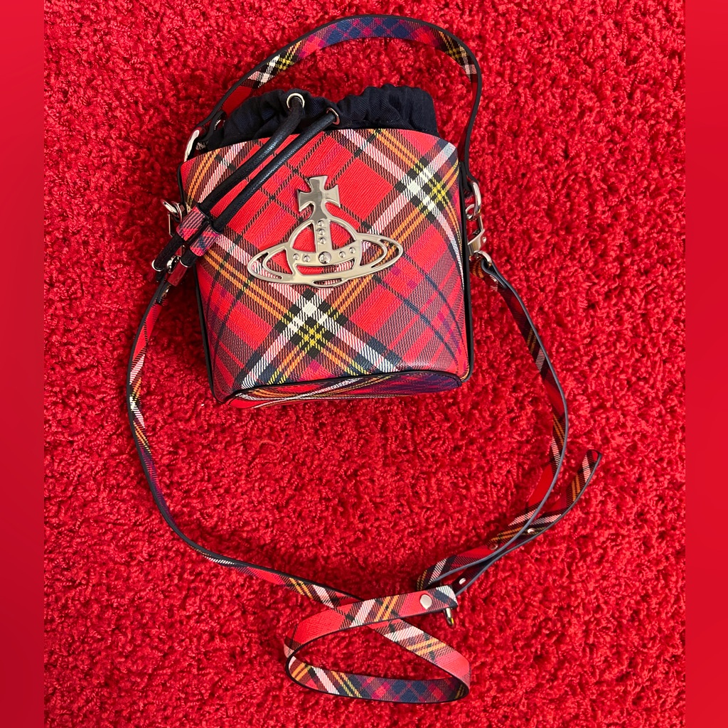 Vivienne Westwood Brand New Daisy Drawstring Bucket Bag Mcandreas Red Saffiano